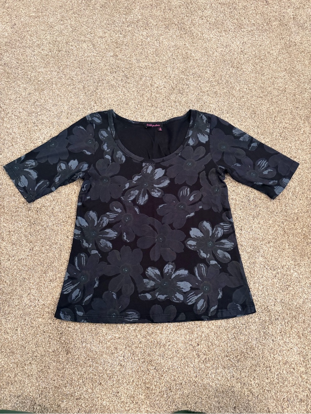 fresh produce Black Floral Scoop Neck Short Sleeve Top